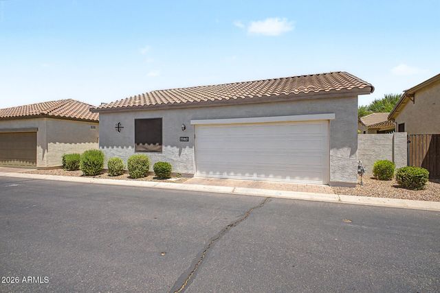 4674 E MAPLEWOOD Street, Gilbert, AZ 85297