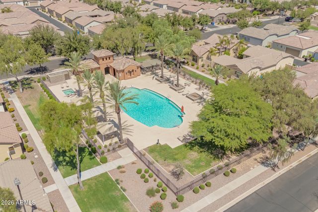 4674 E MAPLEWOOD Street, Gilbert, AZ 85297