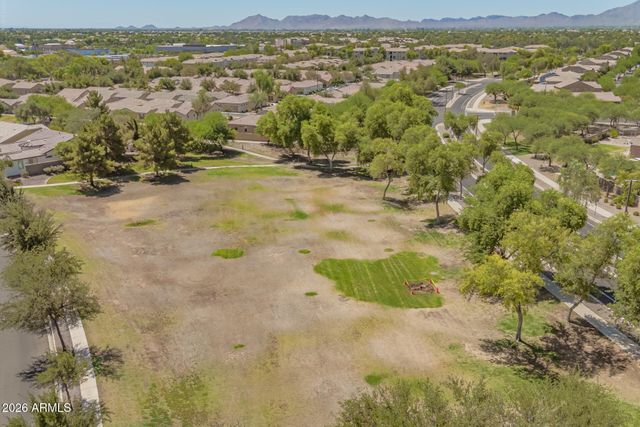 4674 E MAPLEWOOD Street, Gilbert, AZ 85297