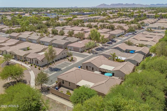 4674 E MAPLEWOOD Street, Gilbert, AZ 85297