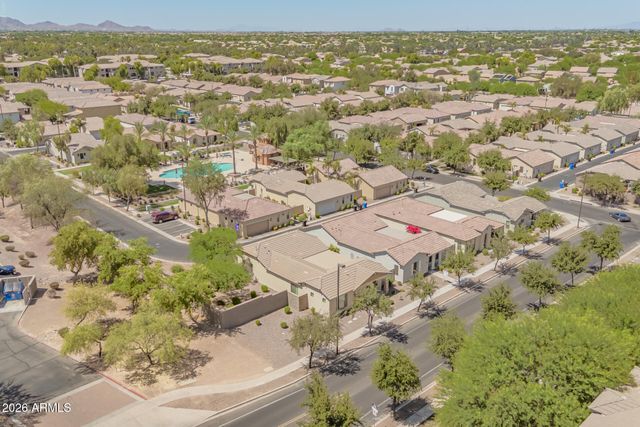 4674 E MAPLEWOOD Street, Gilbert, AZ 85297