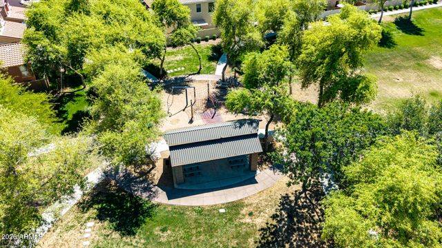4674 E MAPLEWOOD Street, Gilbert, AZ 85297