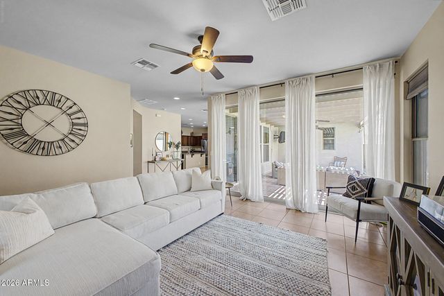 4674 E MAPLEWOOD Street, Gilbert, AZ 85297