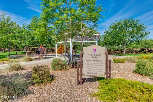 4674 E MAPLEWOOD Street, Gilbert, AZ 85297