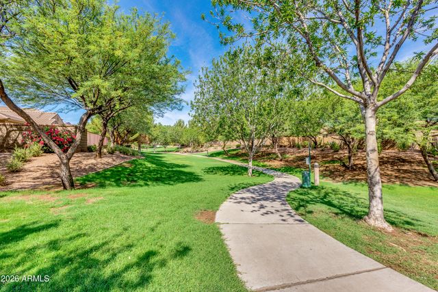 4674 E MAPLEWOOD Street, Gilbert, AZ 85297