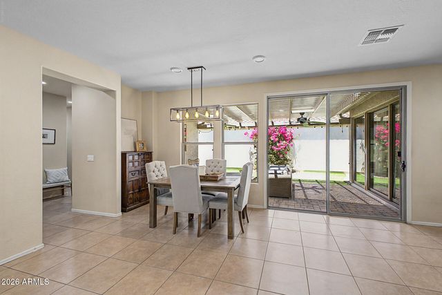 4674 E MAPLEWOOD Street, Gilbert, AZ 85297