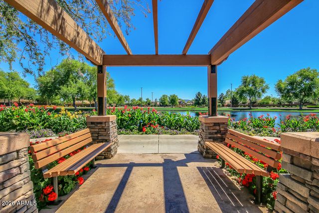 4674 E MAPLEWOOD Street, Gilbert, AZ 85297