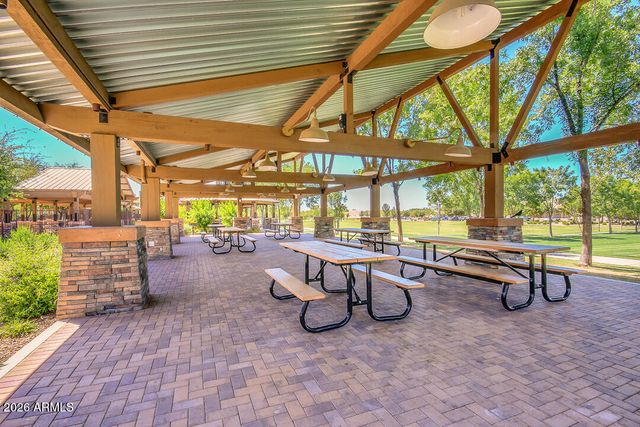 4674 E MAPLEWOOD Street, Gilbert, AZ 85297
