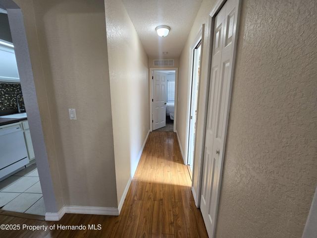 7483 Apache Trail, Spring Hill, FL 34606