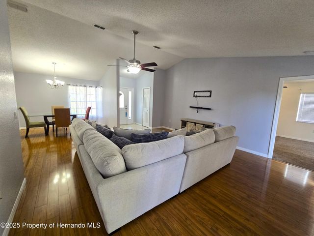 7483 Apache Trail, Spring Hill, FL 34606