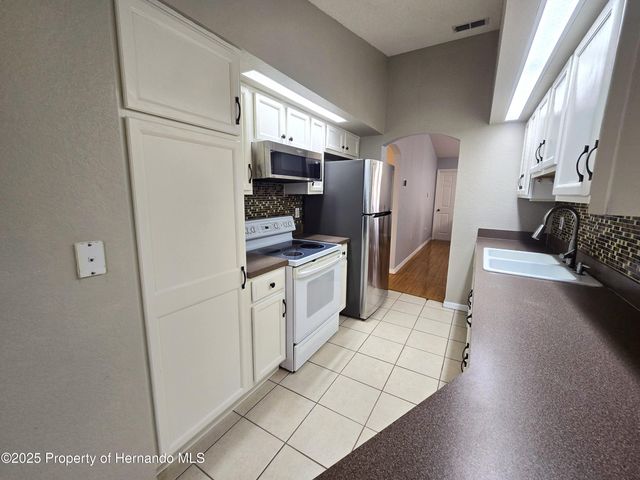 7483 Apache Trail, Spring Hill, FL 34606