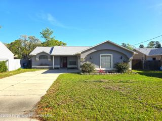 7483 Apache Trail, Spring Hill, FL 34606