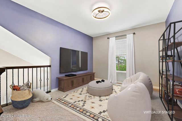 10004 Creek View Estates Dr, Louisville, KY 40291