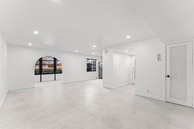 551 Piedmont L, Delray Beach, FL 33484