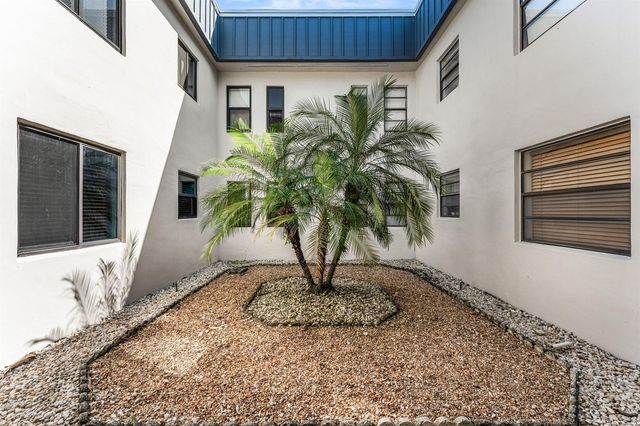 551 Piedmont L, Delray Beach, FL 33484