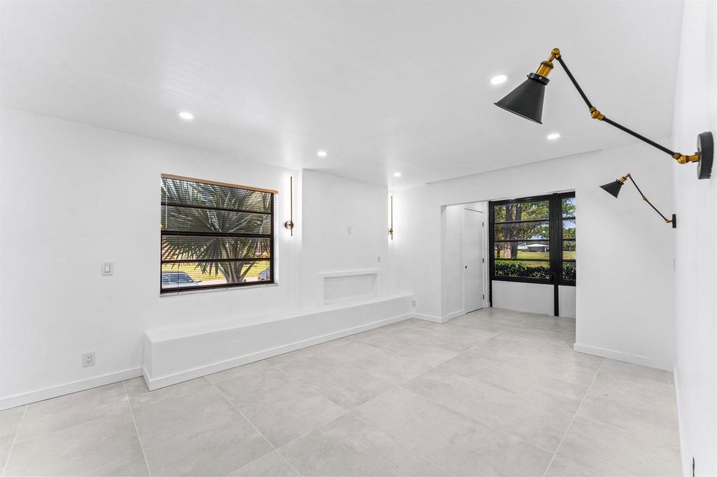 551 Piedmont L, Delray Beach, FL 33484