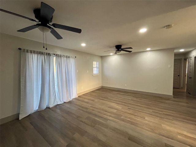 3982 Granite Hill Drive, Dallas, TX 75241