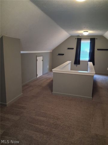 388 E 330th Street, Willowick, OH 44095