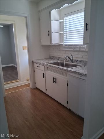 388 E 330th Street, Willowick, OH 44095