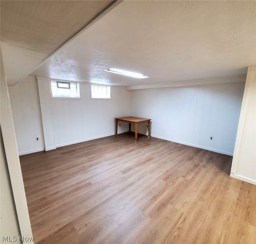388 E 330th Street, Willowick, OH 44095