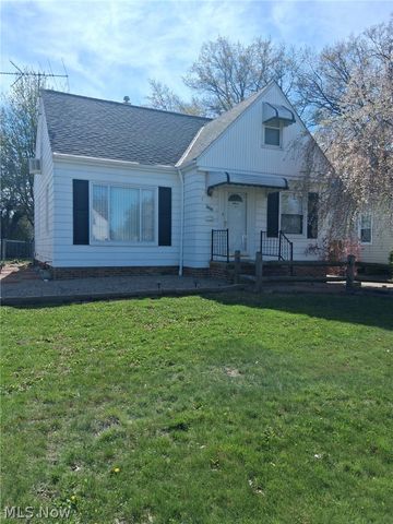 388 E 330th Street, Willowick, OH 44095