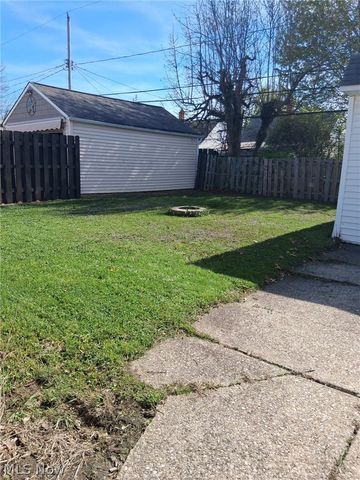388 E 330th Street, Willowick, OH 44095