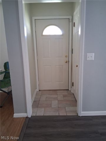 388 E 330th Street, Willowick, OH 44095