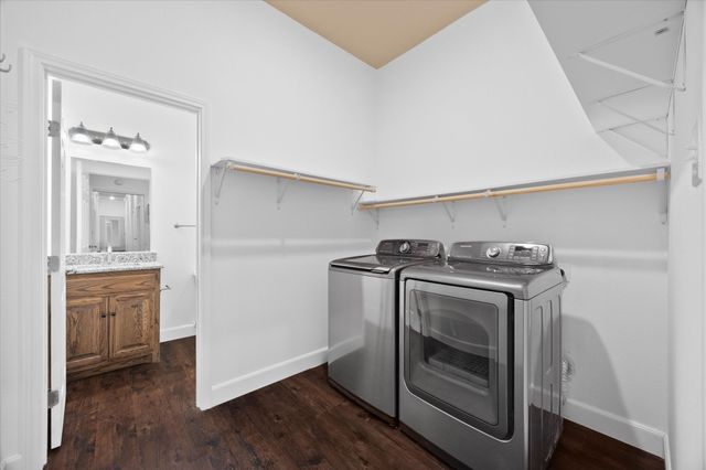 2526 Fox Point Circle, Quinlan, TX 75474