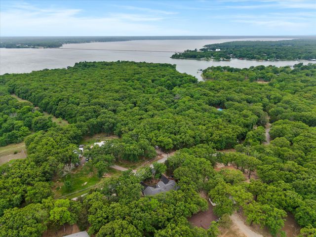 2526 Fox Point Circle, Quinlan, TX 75474