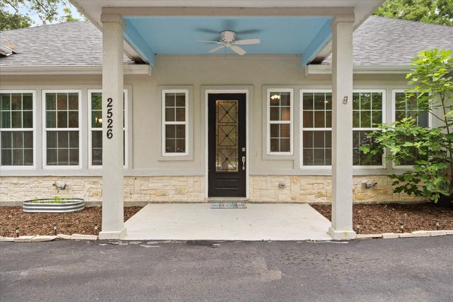 2526 Fox Point Circle, Quinlan, TX 75474