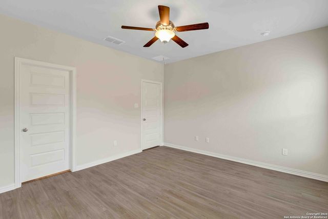 9318 Frio Lndg Unit 1, Converse, TX 78109