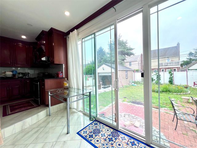 1531 145th Place, Whitestone, NY 11357