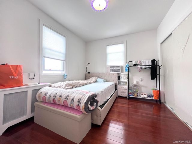 1531 145th Place, Whitestone, NY 11357