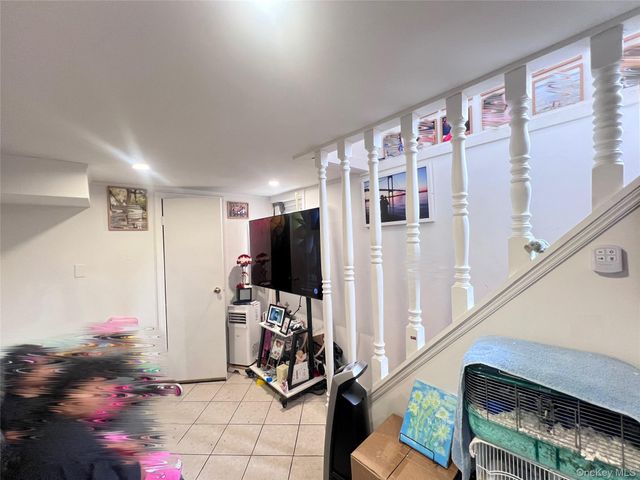1531 145th Place, Whitestone, NY 11357