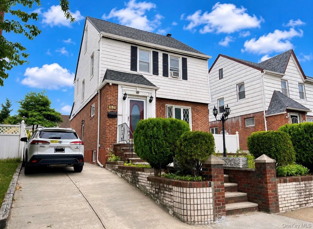 1531 145th Place, Whitestone, NY 11357 — photo 2