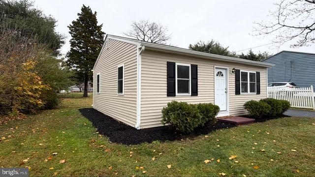 54 LOCUST ST, Smyrna, DE 19977