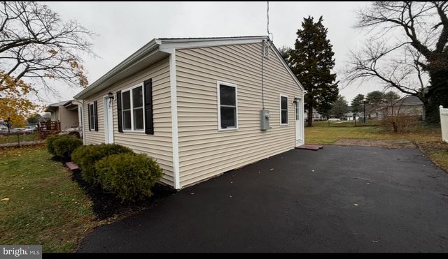 54 LOCUST ST, Smyrna, DE 19977