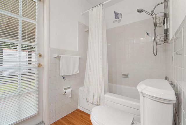 2110 NE 55th Street, Fort Lauderdale, FL 33308