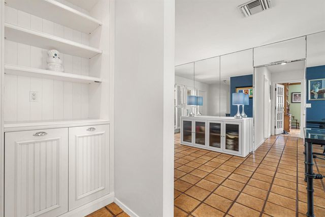 2110 NE 55th Street, Fort Lauderdale, FL 33308