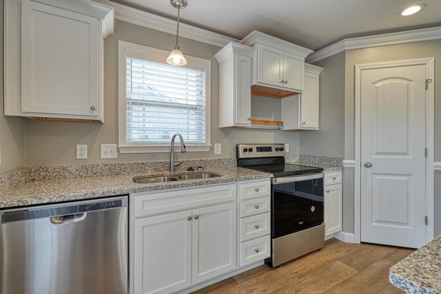 160 Thorn Creek Drive, Gaffney, SC 29341