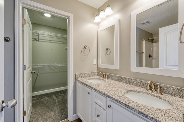 160 Thorn Creek Drive, Gaffney, SC 29341