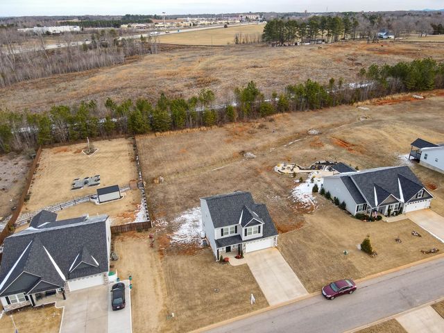 160 Thorn Creek Drive, Gaffney, SC 29341