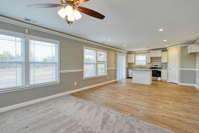 160 Thorn Creek Drive, Gaffney, SC 29341