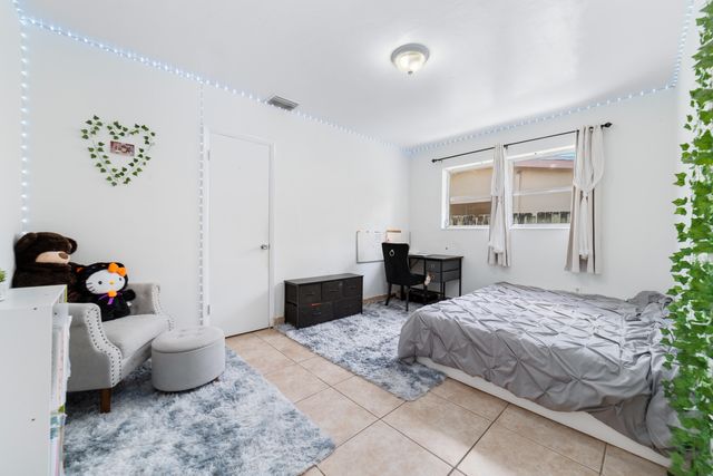 2210 Everglades Drive, Miramar, FL 33023