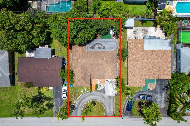 2210 Everglades Drive, Miramar, FL 33023