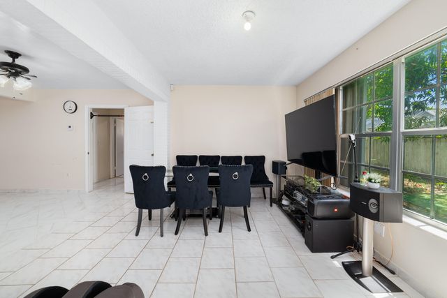 2210 Everglades Drive, Miramar, FL 33023