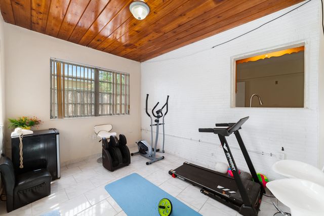 2210 Everglades Drive, Miramar, FL 33023