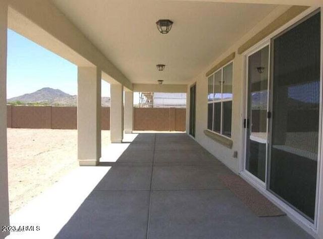609 E Pearce Road, Phoenix, AZ 85042