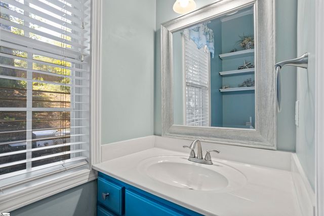 310 Ashford Avenue, Greenville, SC 29609