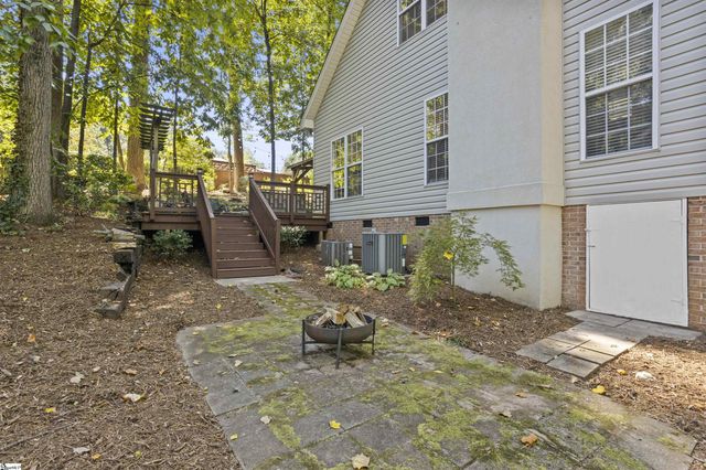 310 Ashford Avenue, Greenville, SC 29609